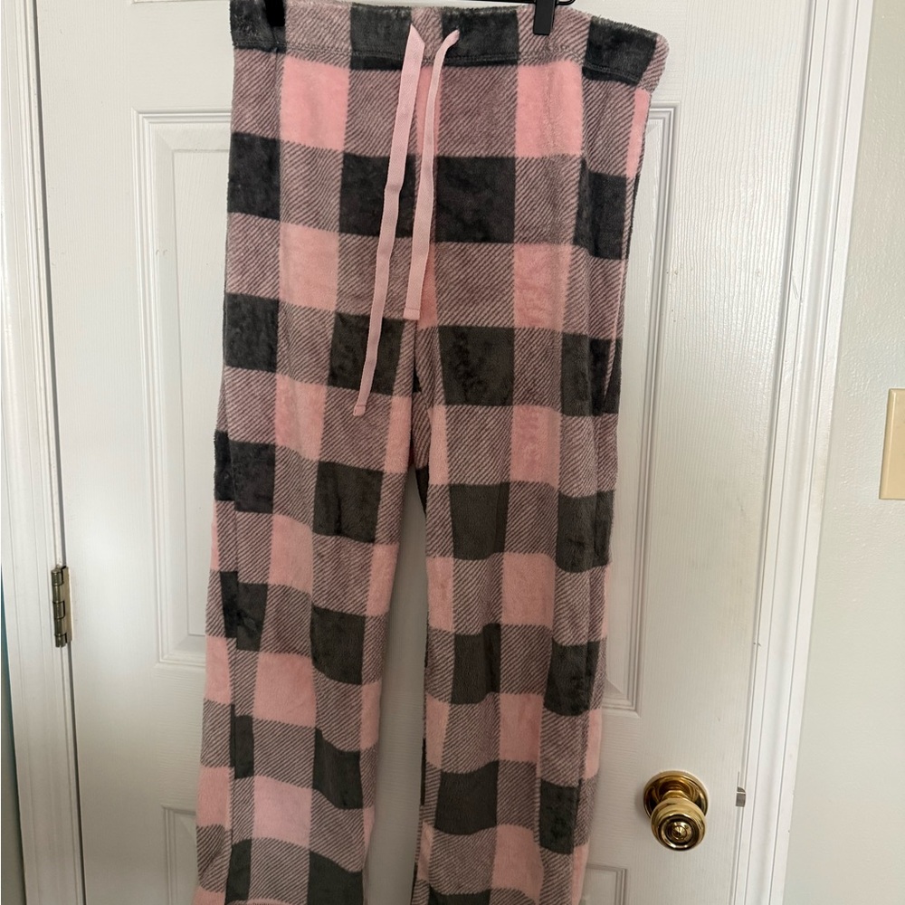Secret Treasures Pink and Gray Plaid Pants